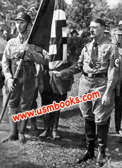 Hitler, Grimminger and the Blood Flag (Blutfahne)