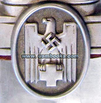 drop-winged DRK Nazi eagle and swastika