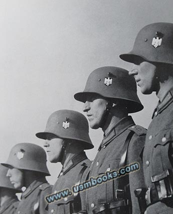 Nazi Wehrmacht soldiers