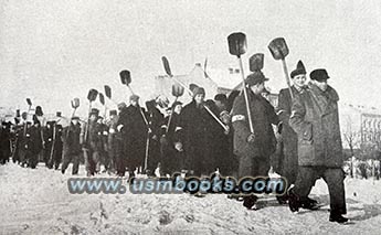 Jewish laborers in Poland 1941