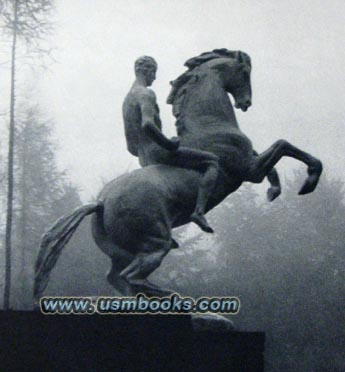 Fritz von Graevenitz horse statue