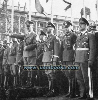 Hitler, Himmler and other Nazi dignitaries in Vienna