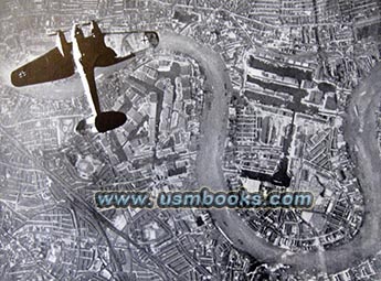 Luftwaffe Heinkel planes above London