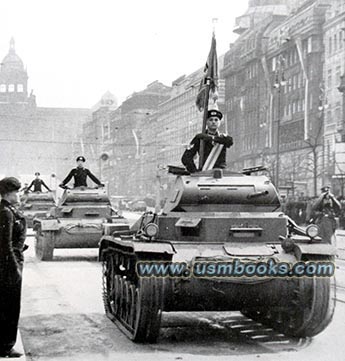 Panzerwrap, Nazi tanks in Prague