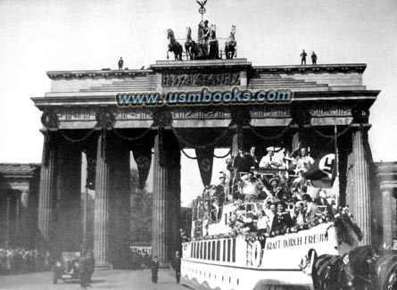 KdF at the Brandenburg Gate in Berlin