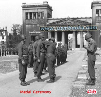 American medal ceremony on the Königsplatz in central Munich