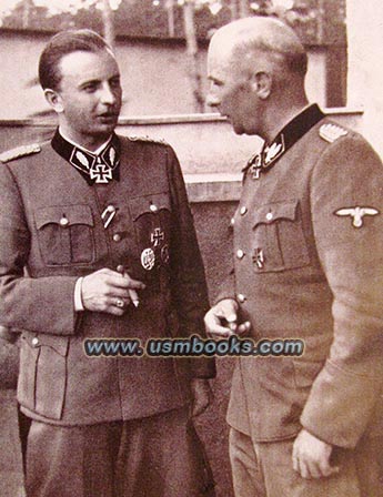 Generalmajor der Waffen-SS Ritterkreuztraeger Bittrich; Eichenlaubtraeger Hermann Fegelein