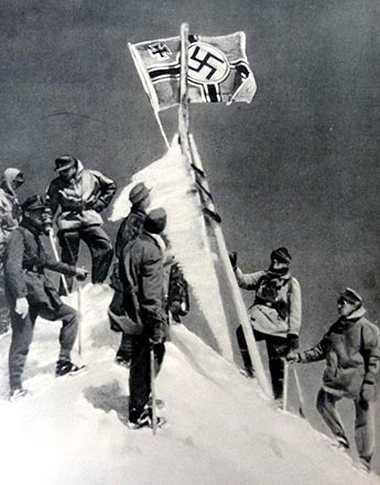Reichskriegsflagge on Elbrus; Nazi Gebirgsjger