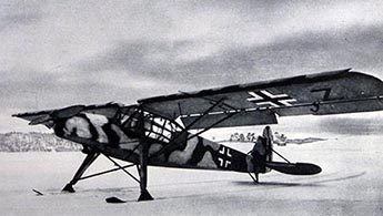 Luftwaffe plane on skis, Polarkreis