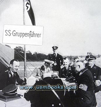 SS-Gruppenfhrer Kurt Daluege and his staff