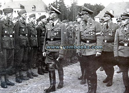 Reichsfuhrer-SS Heinrich Himmler, Reichsjugendfuhrer Arthur Axmann