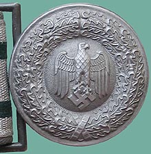 Nazi eagle & swastika belt buckle