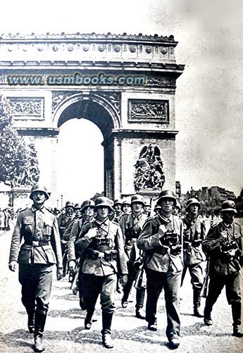 Wehrmacht soldiers in Paris, Feldgrau