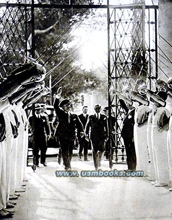 Fascist Italian athletes, Benito Mussolini