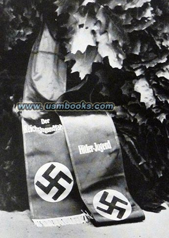 HJ funeral wreath with swastika sash