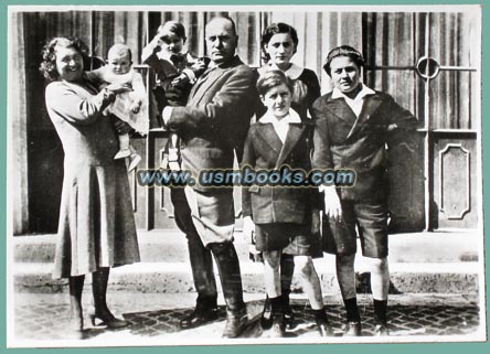 Beinito, Rachele Mussolini with their children