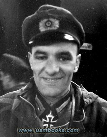 Major der Reserve and Kommandeur/Fhrer Panzergrenadier-Regiment 192 Johannes Grimminger