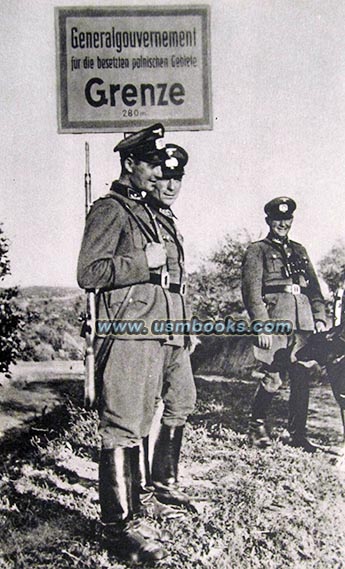 Nazi police guarding Polish borders